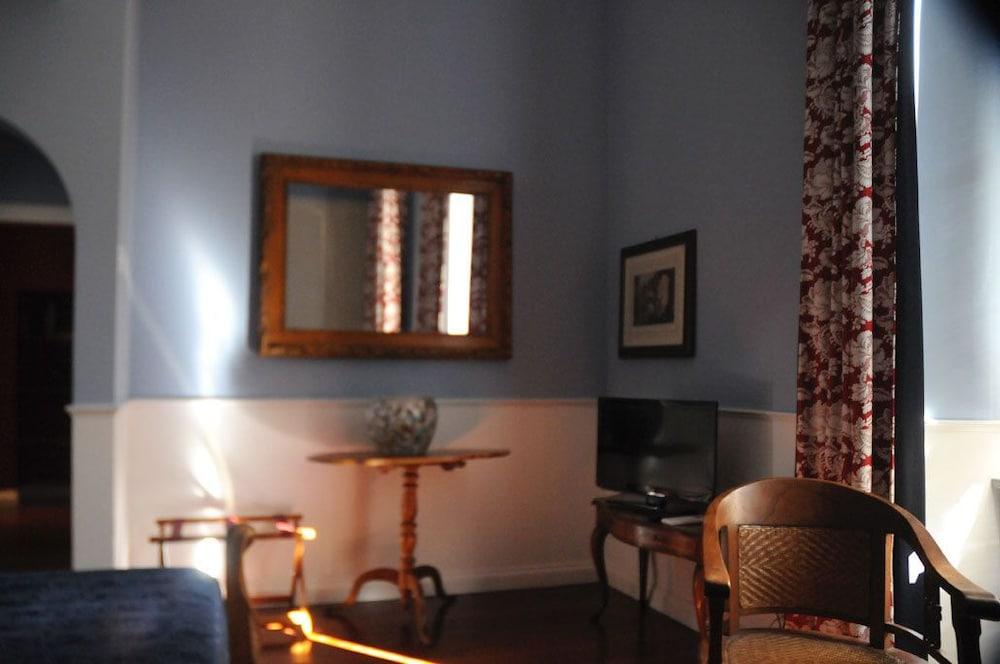 Bed and Breakfast Relais Teatro Argentina Рим Экстерьер фото